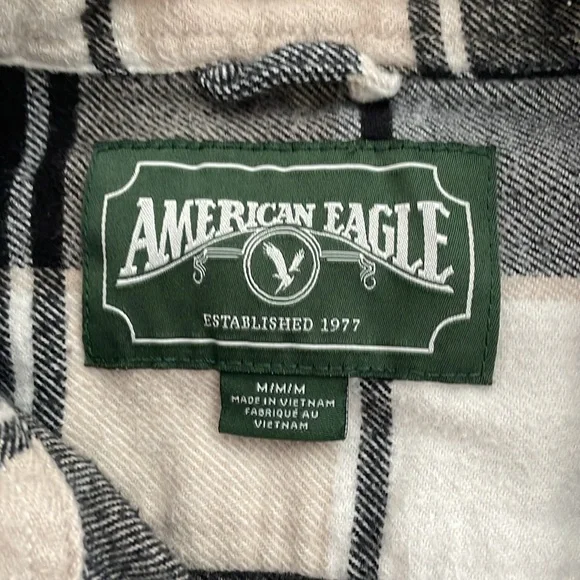Men’s American Eagle flannel button down shirt bundle size medium - Picture 5 of 5